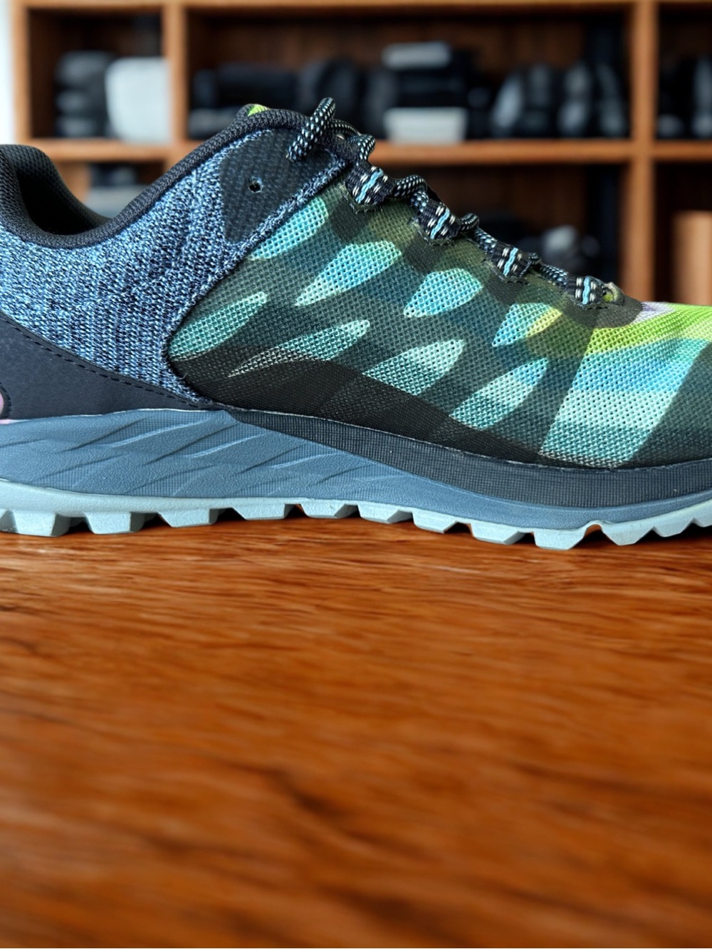 Merrell Women's Rainbow Trail Running Hiking Shoes - Size 7 - Picture 2 of 9